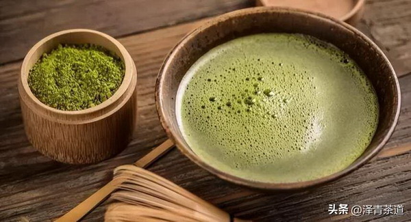 矮腳茶花雞小巧而美麗的園林寵物 矮腳茶花雞小巧而美麗的園林寵物