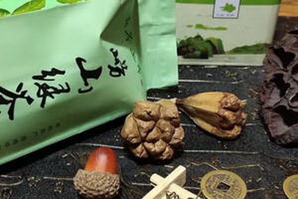 茶排行榜揭曉尋找最優(yōu)質的巖茶