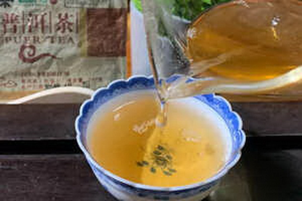 茶的百變品種從龍井到普洱品味傳統(tǒng)與創(chuàng)新