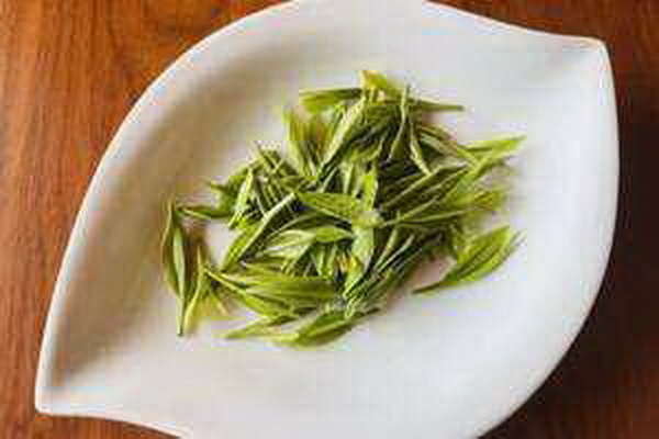 小布巖茶香氣濃郁的原生態(tài)烏龍茶 小布巖茶香氣濃郁的原生態(tài)烏龍茶