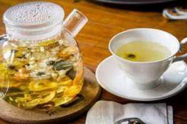 探尋白茶品種特點(diǎn)與鑒賞
